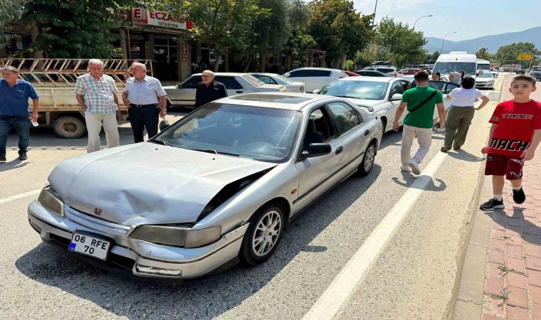 Bilecikte yaşanan trafik kazasında 1 kişi yaralandı