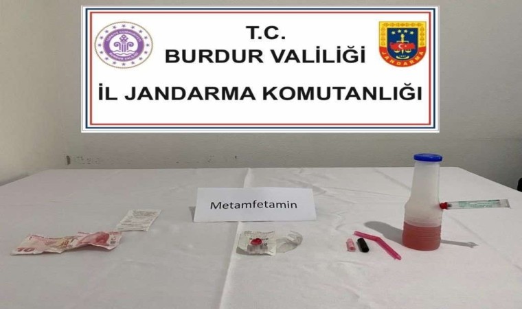 Burdurda durdurulan otomobilden uyuşturucu çıktı