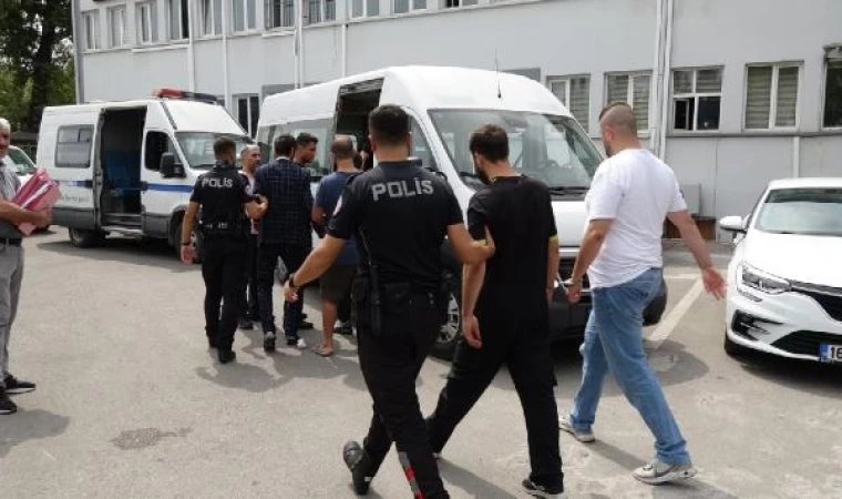 Bursa’da, aranan şüphelilere operasyon: 21 gözaltı