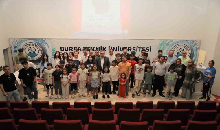 Bursada bağımlılık tiyatro ile anlatıldı