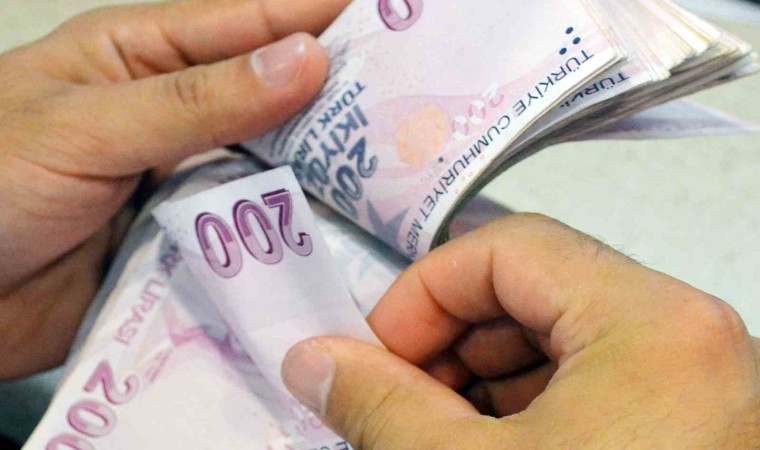 Bütçe, Temmuzda 48,6 milyar lira fazla verdi