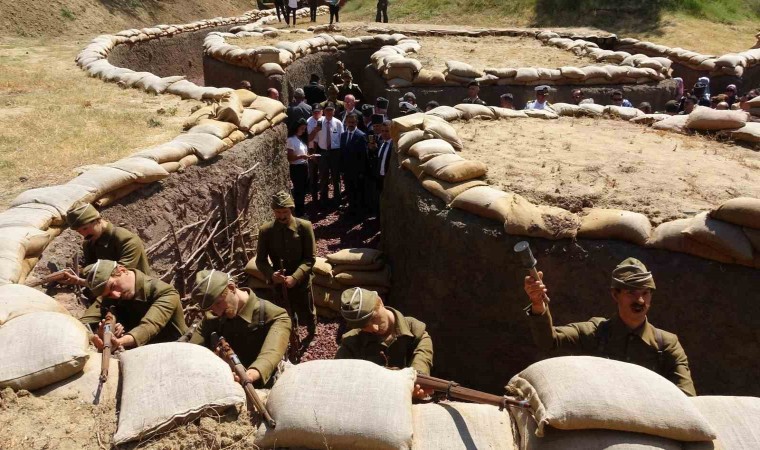 Çanakkale Savaşı siperlerde canlandırıldı