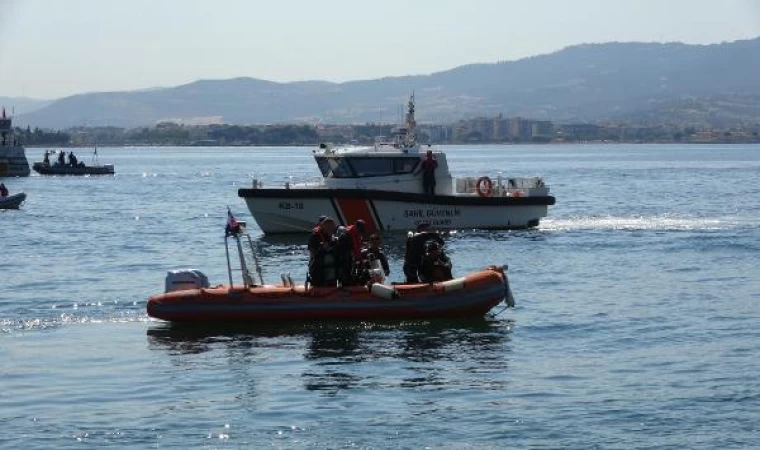 Çanakkale’de ’Tarihi Alan’da kıyı ve deniz dibi temizliği