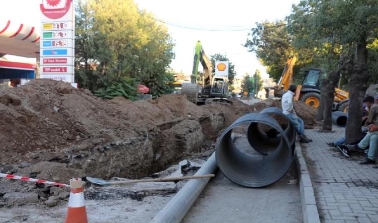 Çankırı’da altyapı çalışmasında meydana gelen göçükte 2 işçi yaralandı