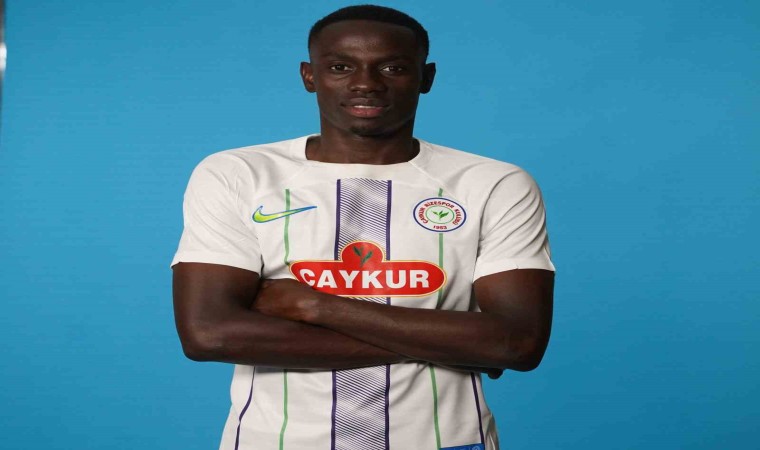 Çaykur Rizespor, Oumar Dioufu kadrosuna kattı