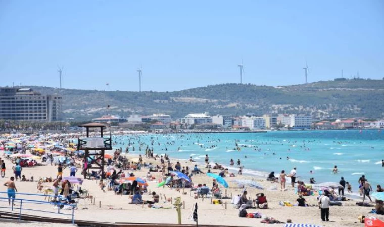 Çeşme’de ’Havlunu al da gel’ protestolarının hedefi beach club’lara giriş, 300 TL’den başlıyor