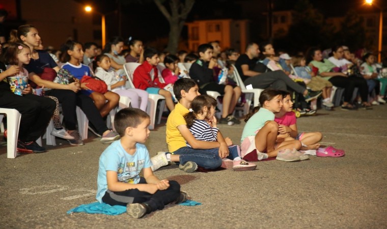 Çocuklara yaz sineması başlıyor