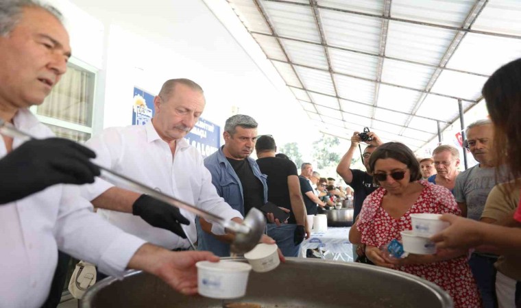 Didim Belediyesinden aşure ikramı