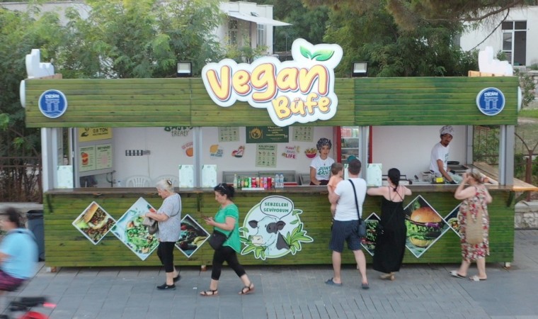 Didimde vegan büfe hizmete başladı