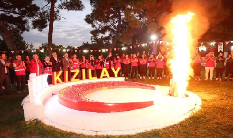 Ek fotoğraflar // Aile ve Sosyal Hizmetler Bakanı Göktaş Kızılay Gençlik Kampını ziyaret etti