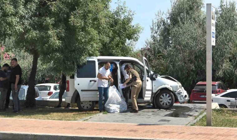 Ekip otosu otomobile çarptı: 3ü polis 4 yaralı