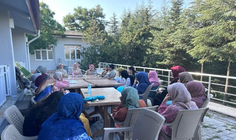 Elazığ Belediyesinden üniversite öğrencilerine kamp