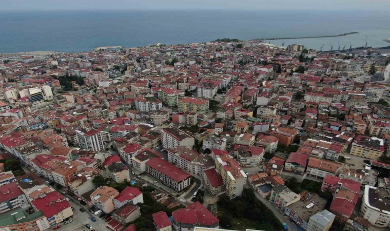 Emlakçılardan ev sahiplerine üniversite öğrencileri için merhamet çağrısı