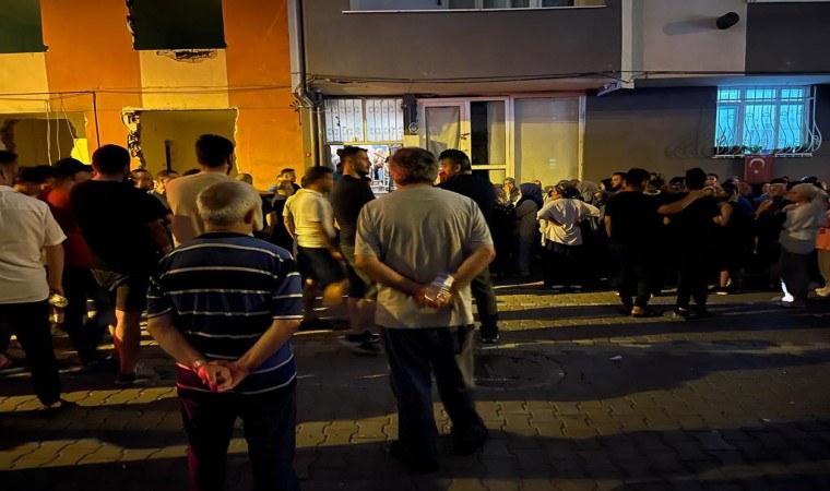 Esenyurtta 28 yaşındaki gece bekçisi evinde ölü bulundu