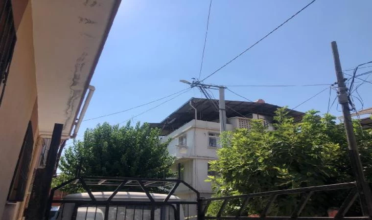 Evin elektrik bağlantısını yapmak çıktığı direkte akıma kapılıp öldü