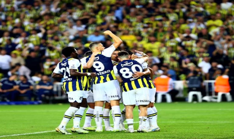 Fenerbahçe, tur perdesini araladı