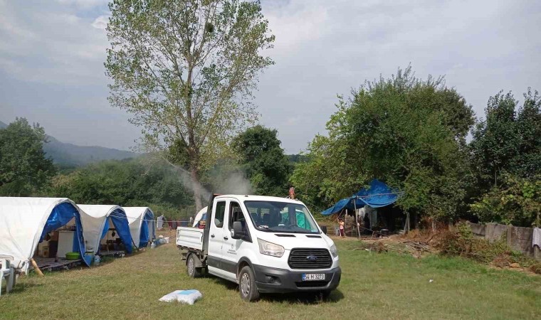 Fındık işçilerinin çadırları ilaçlandı