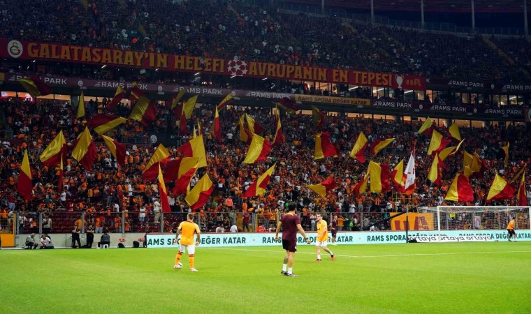 Galatasaray - Trabzonspor maçını 46 bin 295 taraftar takip etti