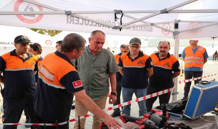 Gemlik Belediyesinden Mahalle Afet Gönüllülerine dev destek