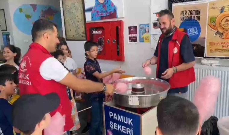 Gençlik Merkezinden çocuklar gönüllerince eğlendi