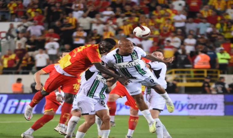 Göztepe - Sakaryaspor (EK FOTOĞRAFLAR)