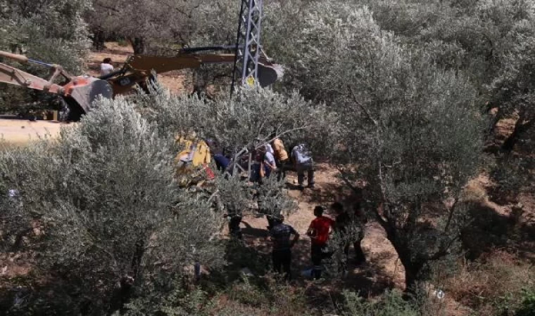 Hatay’da su tankeri, şarampole devrildi; 2 ölü