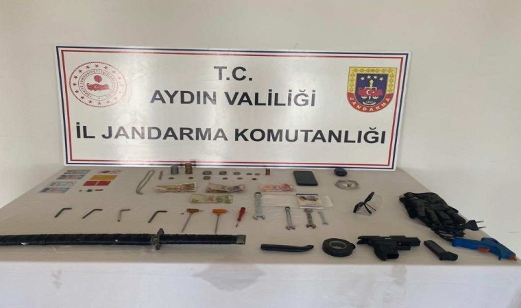 Hırsızlık şüphelisi jandarmaya takıldı