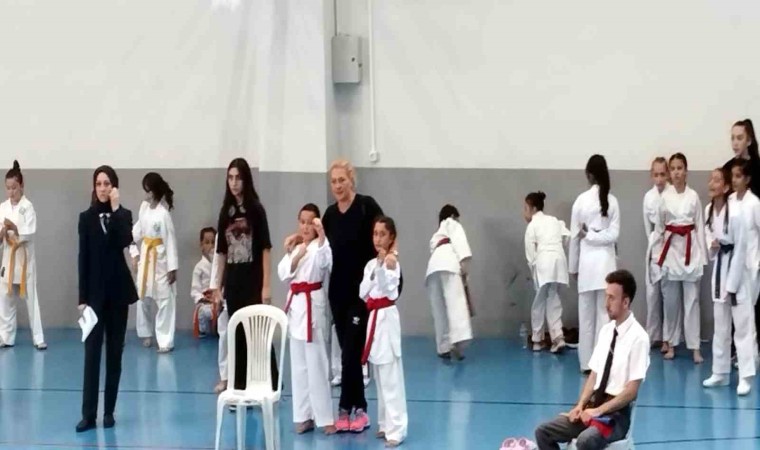 İlk defa katıldıkları karate müsabakasında 6 madalya kazandılar