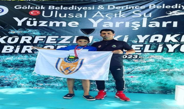 İnegöllü sporcu körfezde dereceye kulaç attı