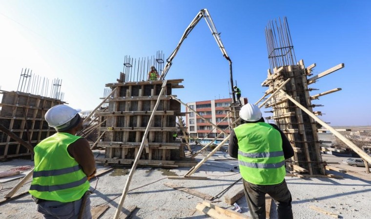 İnşaat sektörü günlük 2 bin TLye çalışacak usta bulamıyor