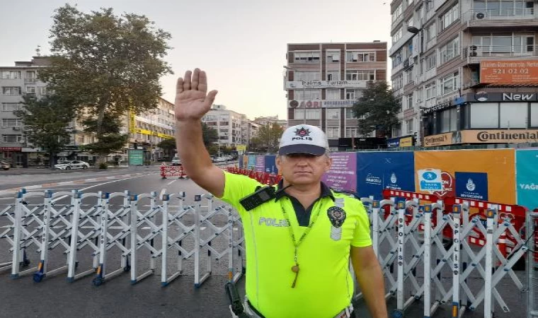 İstanbul’da 30 Ağustos Zafer Bayramı nedeniyle bazı yollar trafiğe kapatıldı