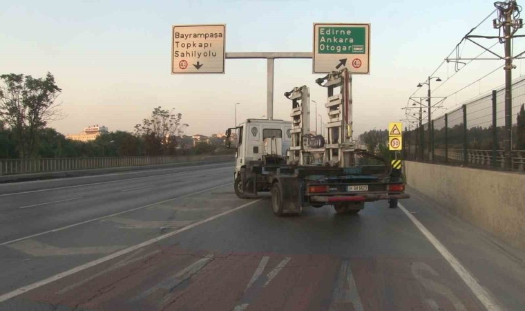 İstanbulda bazı yollar trafiğe kapatıldı