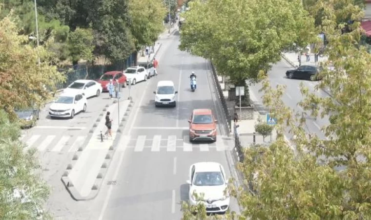 Kadıköy’de sürücülere dronlu denetim: 9 bin 585 lira ceza kesildi