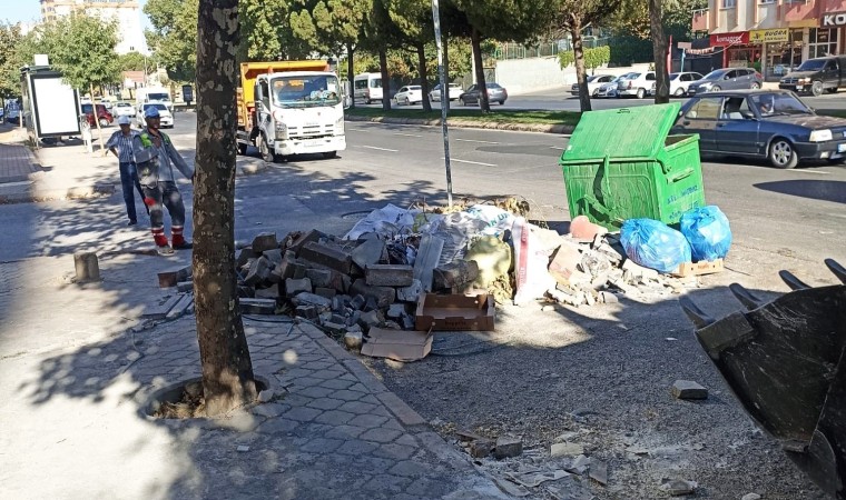 Kahramanmaraşta inşaat atıkları temizleniyor