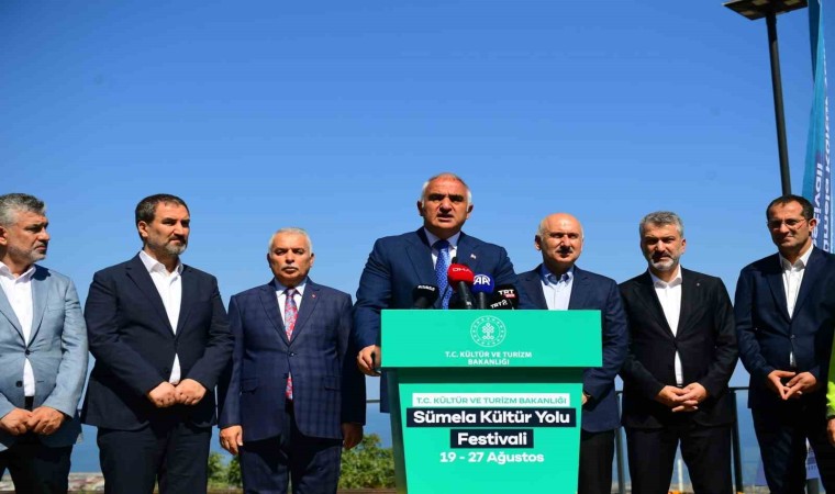 Kültür ve Turizm Bakanı Ersoy Sümela Kültür Yolu Festivalinin açılışı için Trabzona geldi