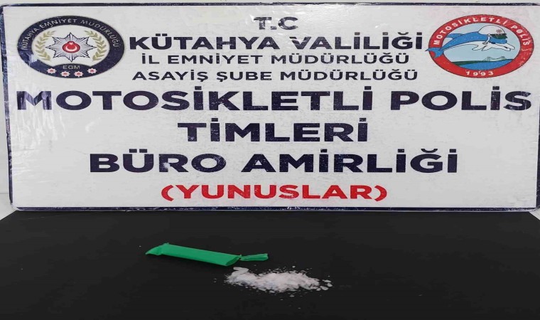 Kütahyada bir kişinin üzerinde uyuşturucu ele geçirildi