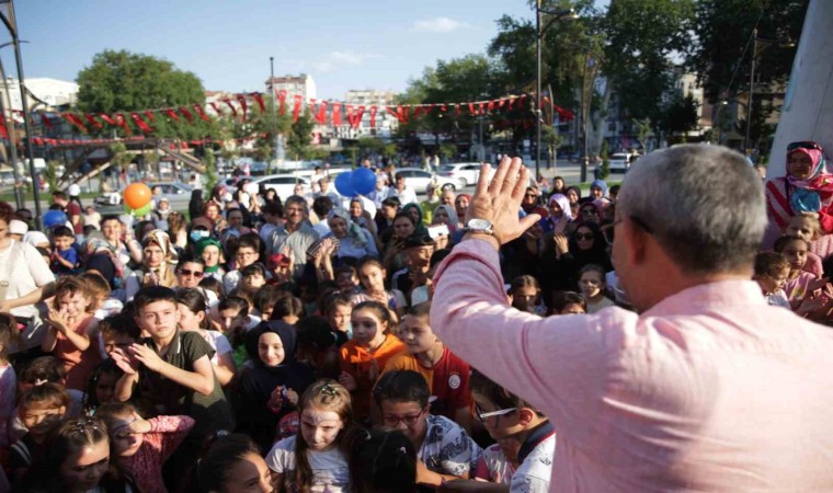 Kütahyada çocuk şenliği coşkusu