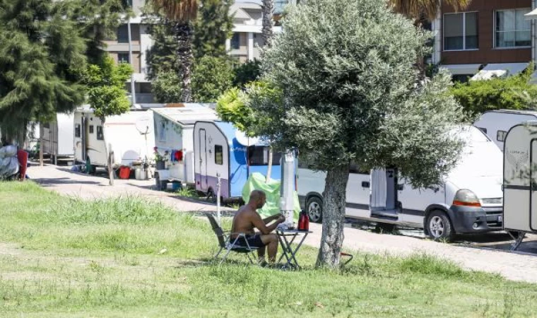 Mahalleliyi isyan ettiren ’karavan park’, ’karavan galeri’ye döndü