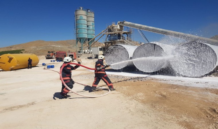 Malatyada asfalt şantiyesinde korkutan yangın