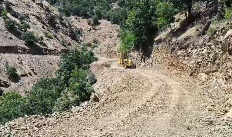 Malatyada yol çalışmaları sürüyor