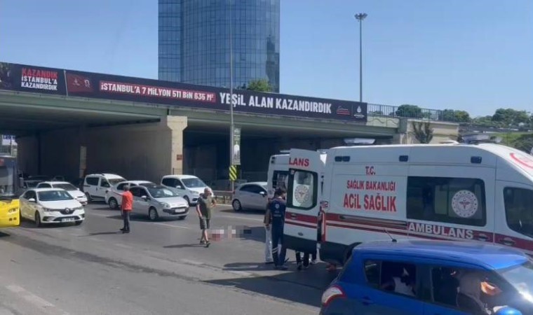 Maltepe E-5te yolun karşısına geçmek isteyen yaşlı adam canından oldu