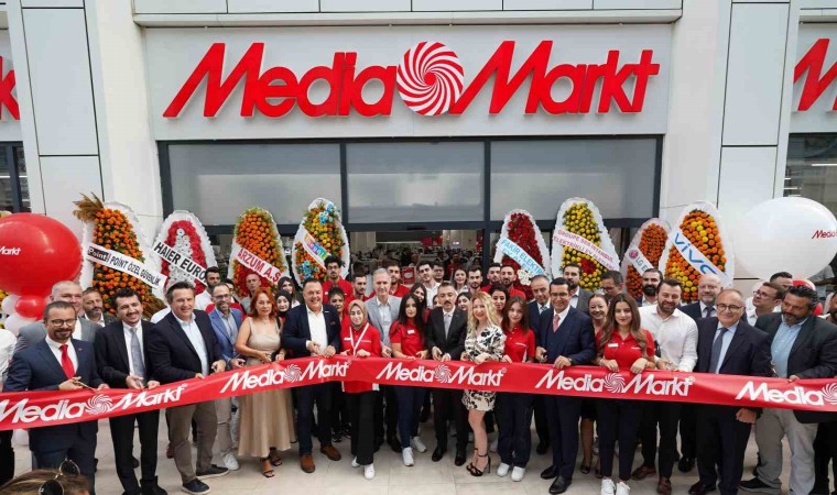 MediaMarktın yeni mağazası İnegölde açıldı