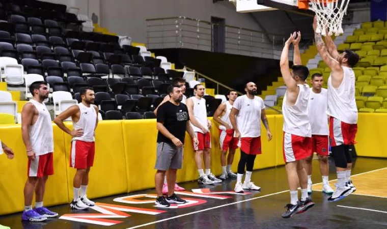 Mersin BŞB Erkek Basketbol Takımı’nın gözü Süper Lig’de 