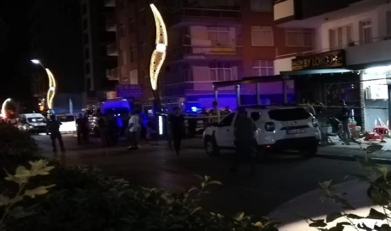 Mersin’de cadde üzerinde tüfek, bıçak ve sopalı kavga: 1 ölü, 12 yaralı