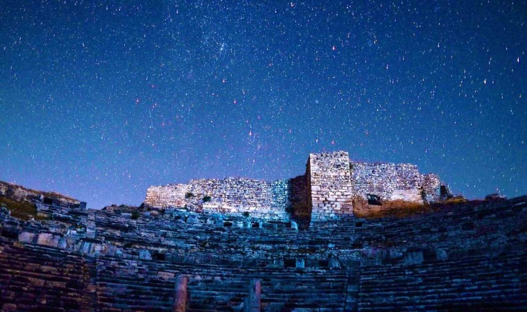 Meteor yağmuru, 4 bin yıllık Millette böyle görüntülendi