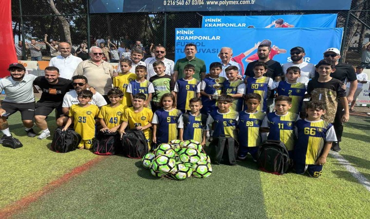 Minik Kramponlar Futbol Turnuvası Ümraniyede gerçekleşti