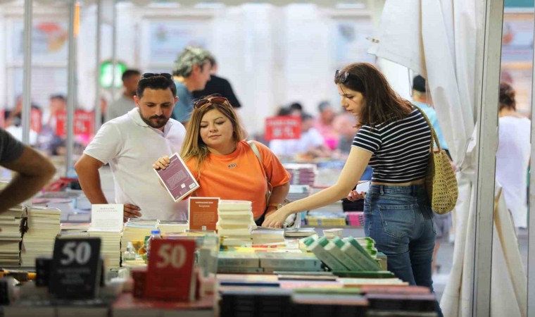 Mudanya 5. Kitap Fuarı Cumhuriyet ve Demokrasi temasıyla başladı