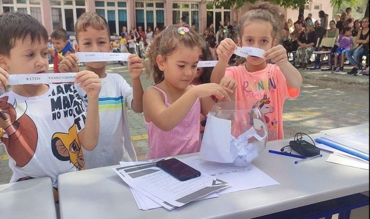 Muğlada anasınıfı ve ilkokula başlayacak öğrenciler için şube belirleme kuraları çekiliyor