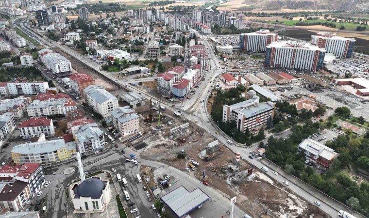 Numune Hastanesi kavşağında trafik daha hızlı ve güvenli olacak