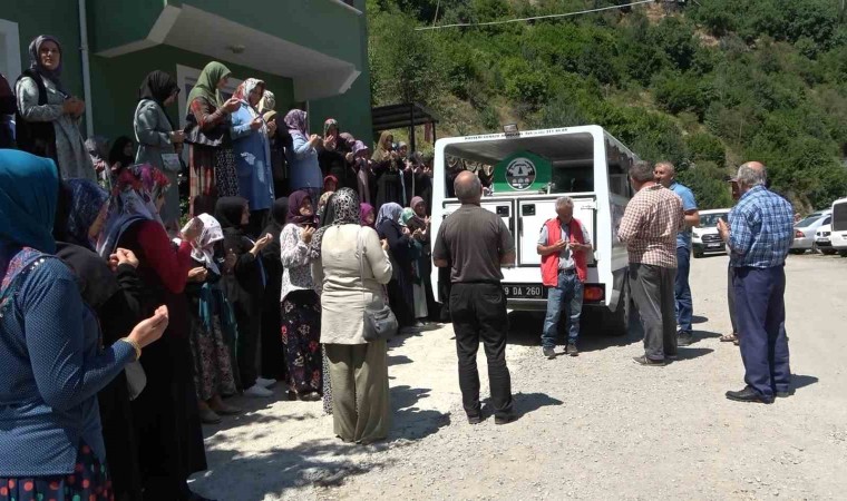 “O ölürse ben de ölürüm” dediği eşiyle yan yana defnedildi